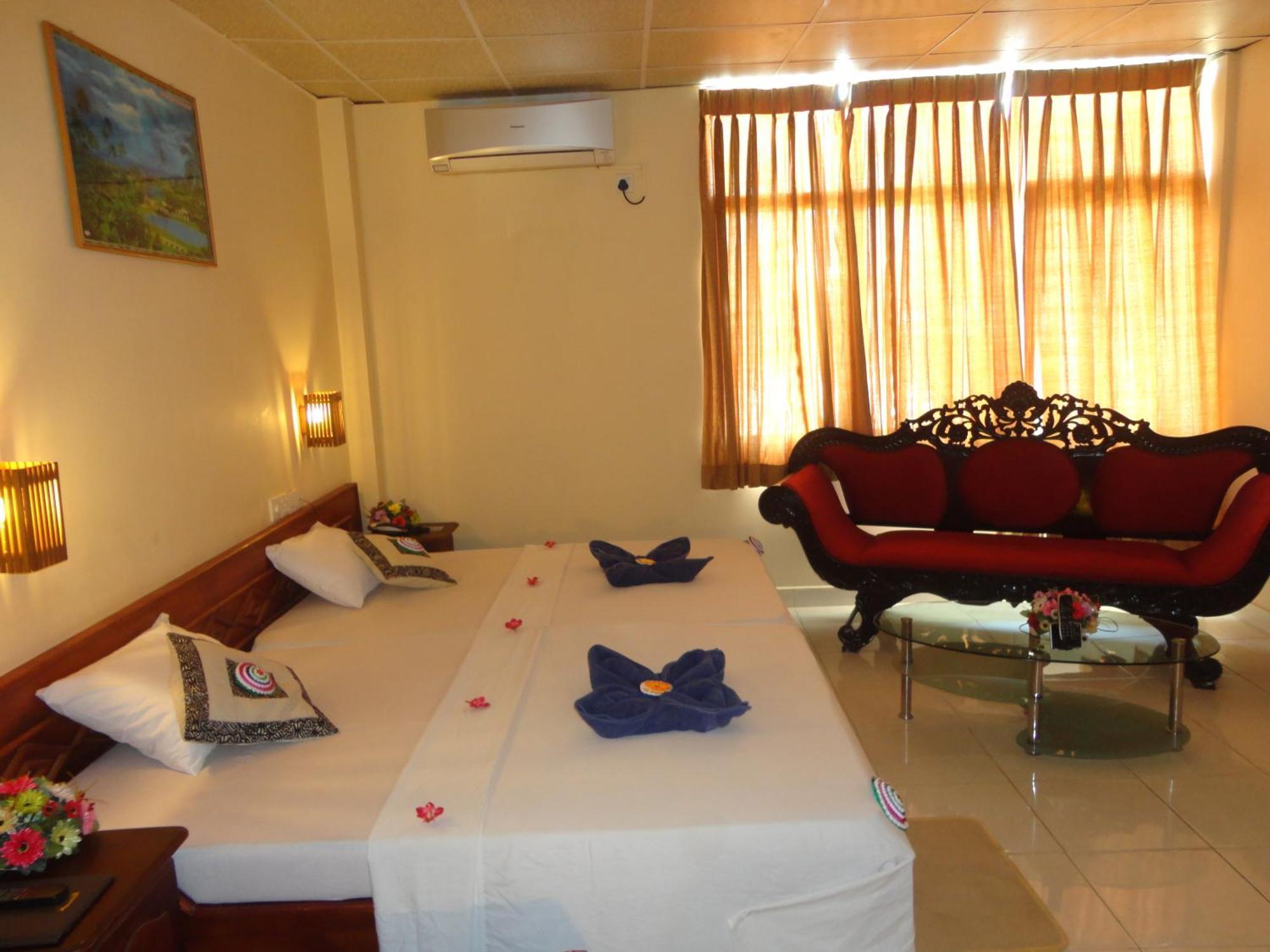 Brighten Hotel Коломбо Экстерьер фото