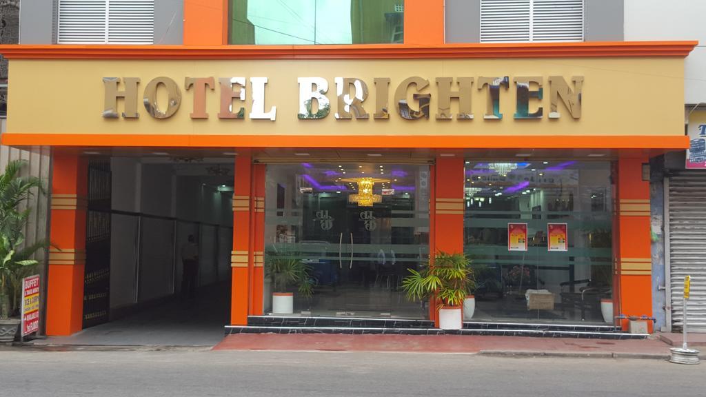 Brighten Hotel Коломбо Экстерьер фото