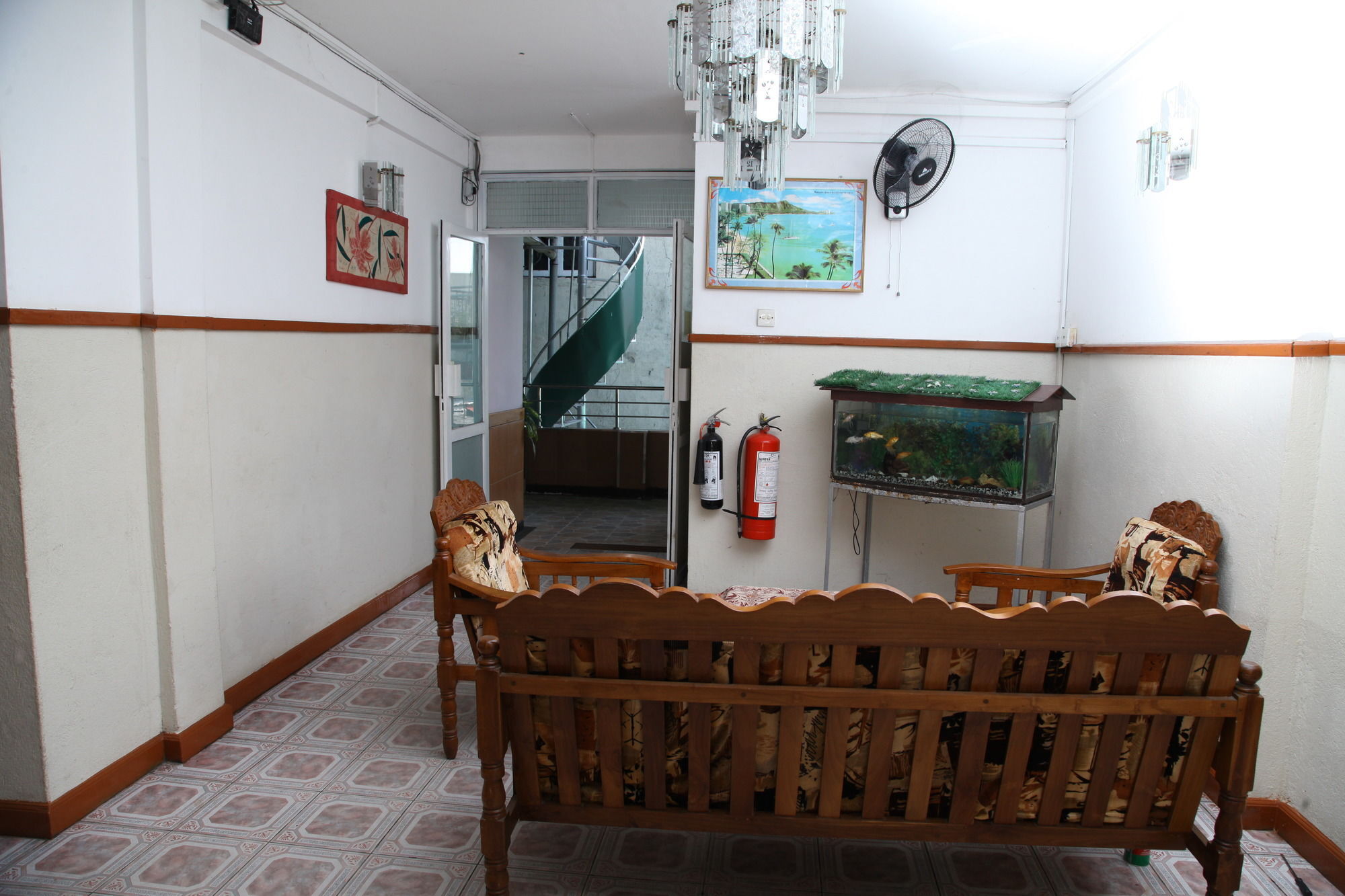 Brighten Hotel Коломбо Экстерьер фото