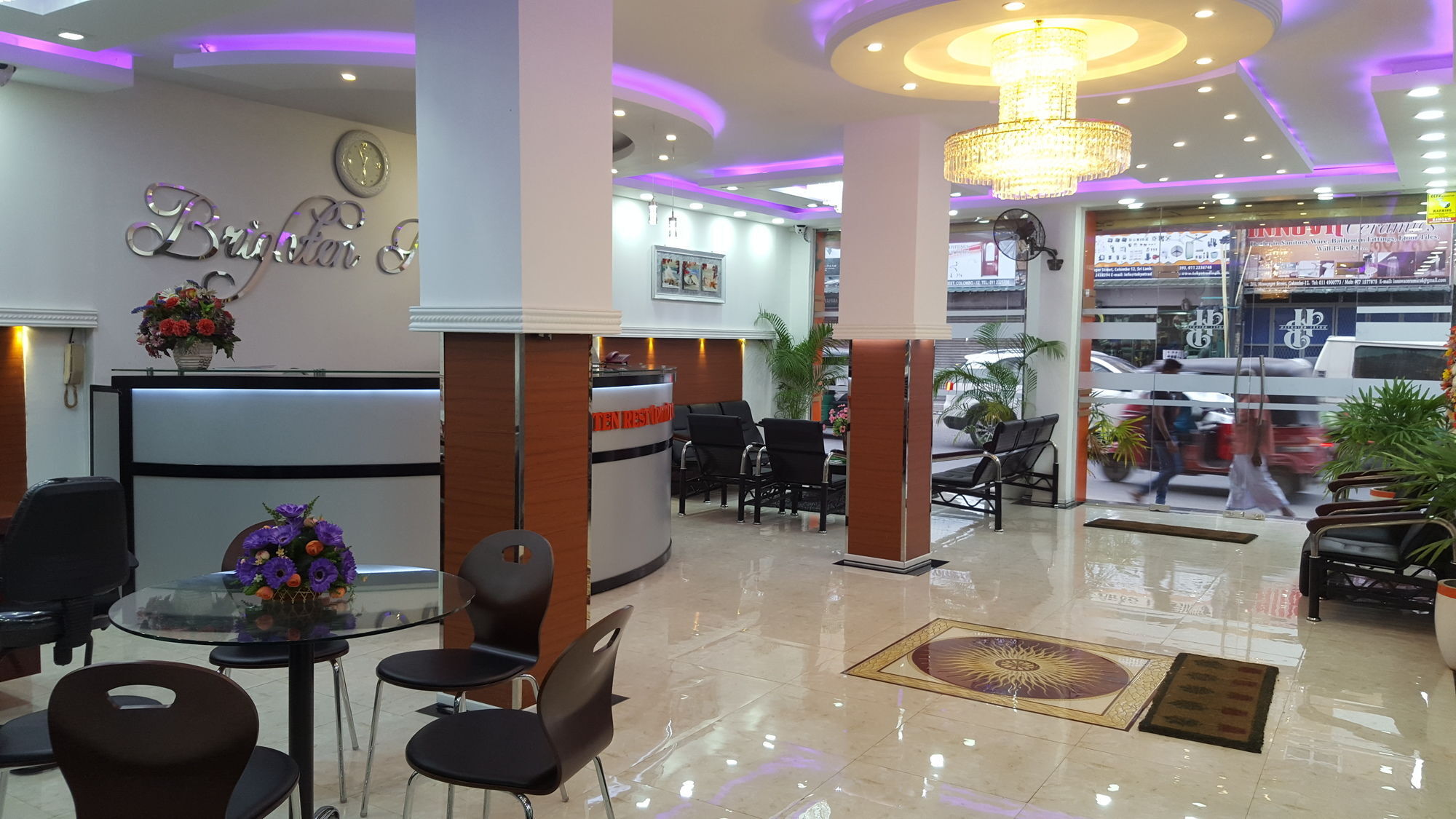 Brighten Hotel Коломбо Экстерьер фото