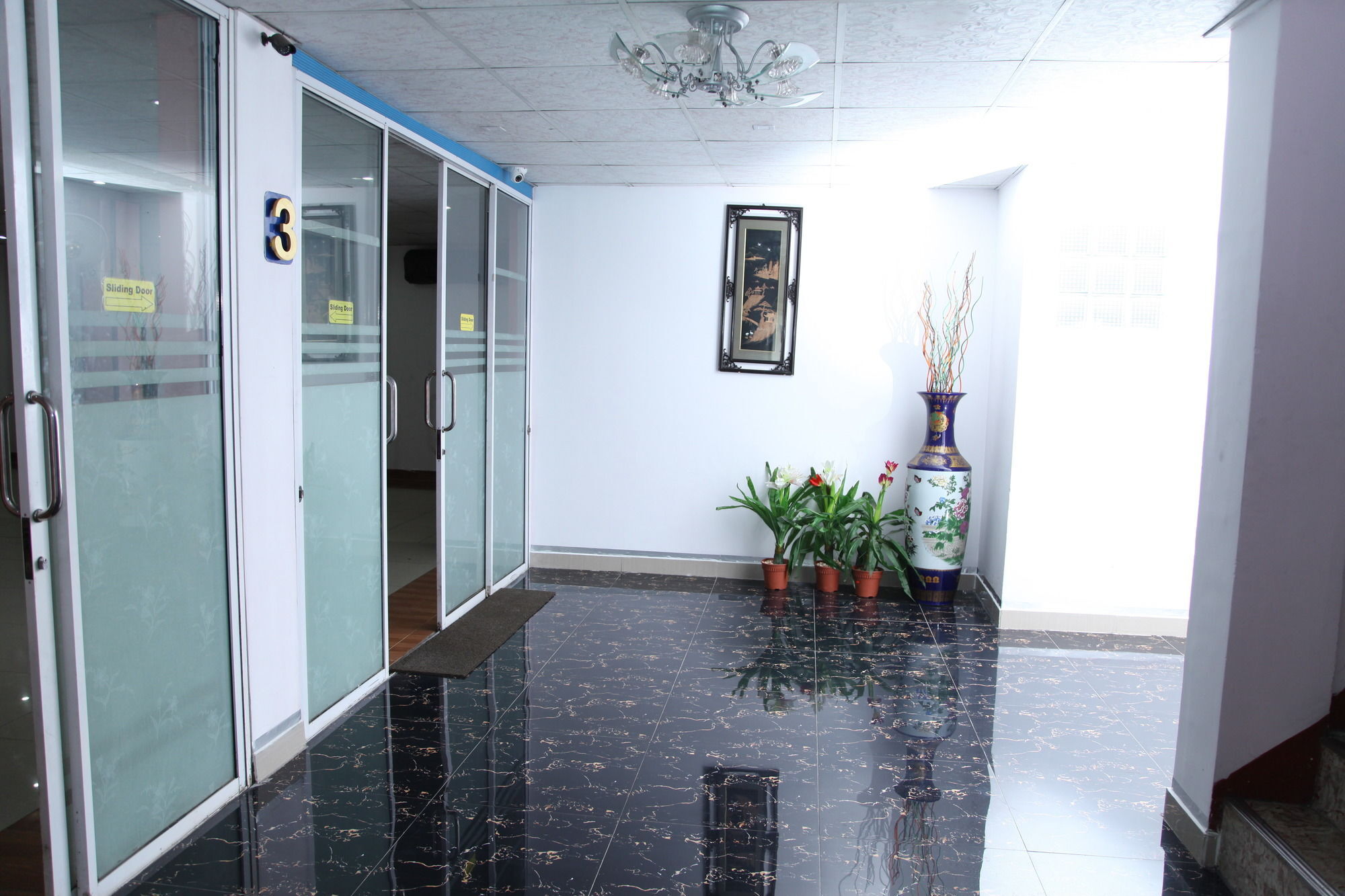 Brighten Hotel Коломбо Экстерьер фото
