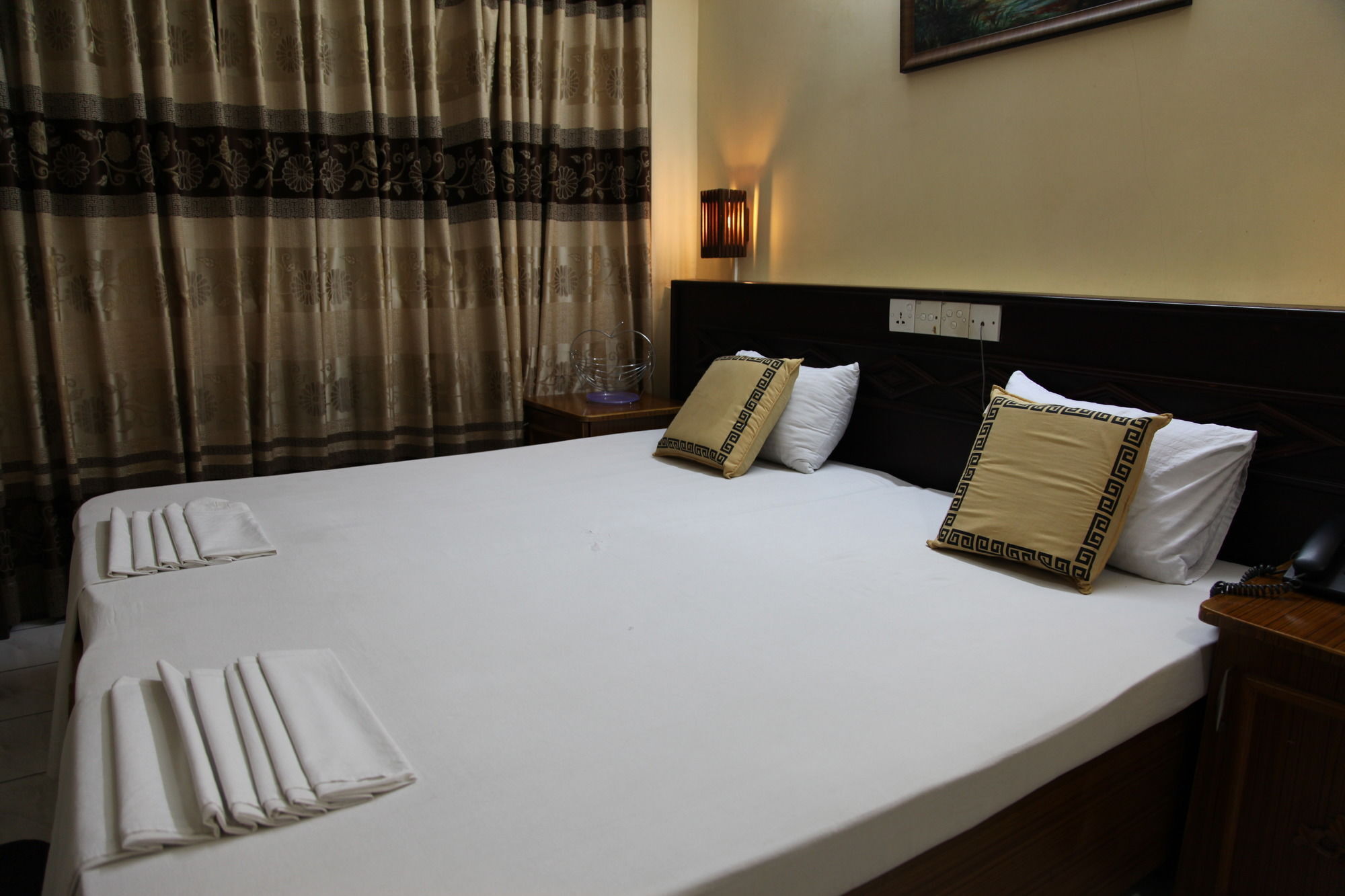 Brighten Hotel Коломбо Экстерьер фото
